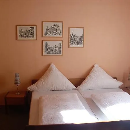 Haus Kettler * Assinghausen